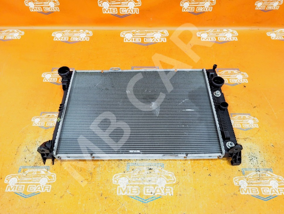 Радиатор MERCEDES-BENZ GLK-класс X204 (2008 - 2012) фото 1 — Разборка Мерседес