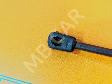 Амортизатор капота MERCEDES-BENZ C-класс W204/S204 (2006 - 2011) — Разборка Мерседес