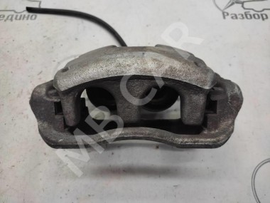 Суппорт передний левый MERCEDES-BENZ X-класс I (2017 - 2020) — Разборка Мерседес