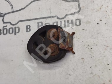 Кронштейн глушителя MERCEDES-BENZ S-класс W221 (2005 - 2009) — Разборка Мерседес