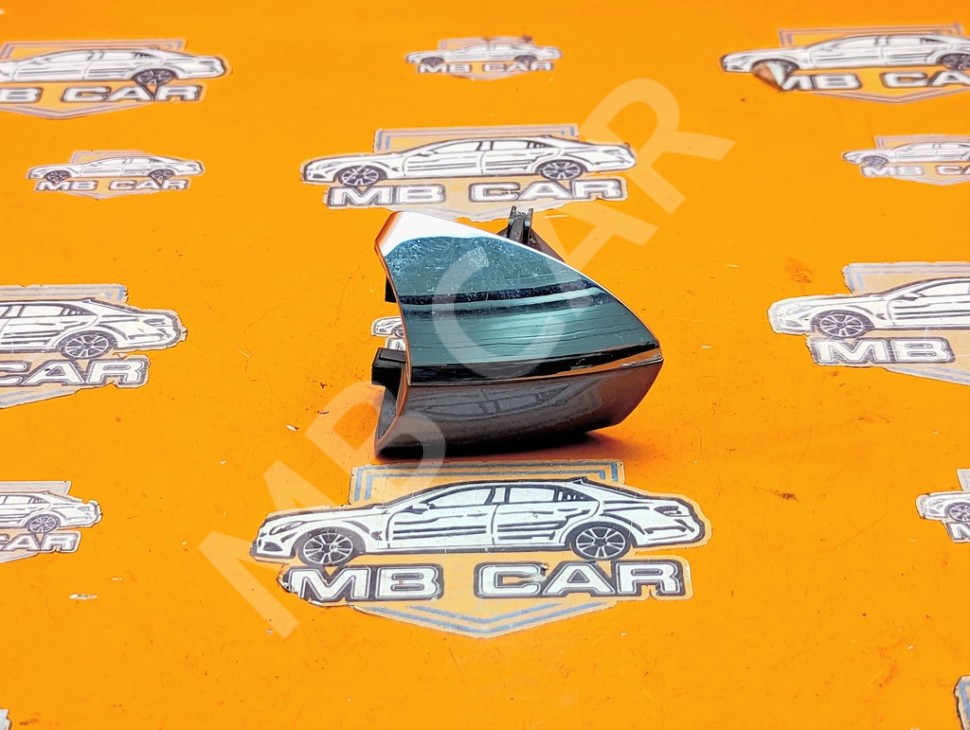 Крышка ручки двери MERCEDES-BENZ GLE-класс W166 (2015 - 2018) фото 1 — Разборка Мерседес