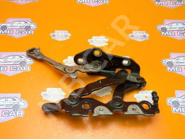 Петля капота MERCEDES-BENZ C-класс W204/S204 (2006 - 2011) &mdash; Разборка Мерседес