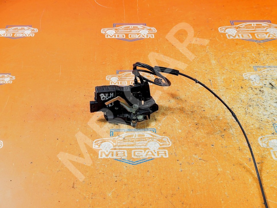 Замок двери задней левой MERCEDES-BENZ M-класс W163 рестайлинг (2001 - 2005) фото 1 — Разборка Мерседес