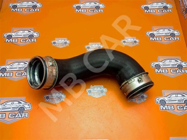 Патрубок интеркулера MERCEDES-BENZ CLK-класс C209/A209 (2002 - 2005) — Разборка Мерседес