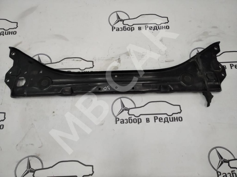 Панель телевизора верхняя MERCEDES-BENZ E-класс W211/S211 (2002 - 2006) фото 1 &mdash; Разборка Мерседес