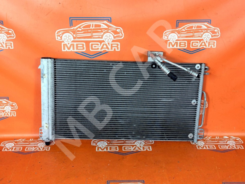 Радиатор кондиционера MERCEDES-BENZ CLK-класс C209/A209 (2002 - 2005) фото 1 &mdash; Разборка Мерседес