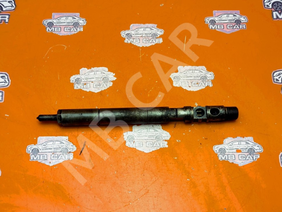 Форсунка ДИЗЕЛЬ MERCEDES-BENZ C-класс W204/S204 (2006 - 2011) фото 1 &mdash; Разборка Мерседес