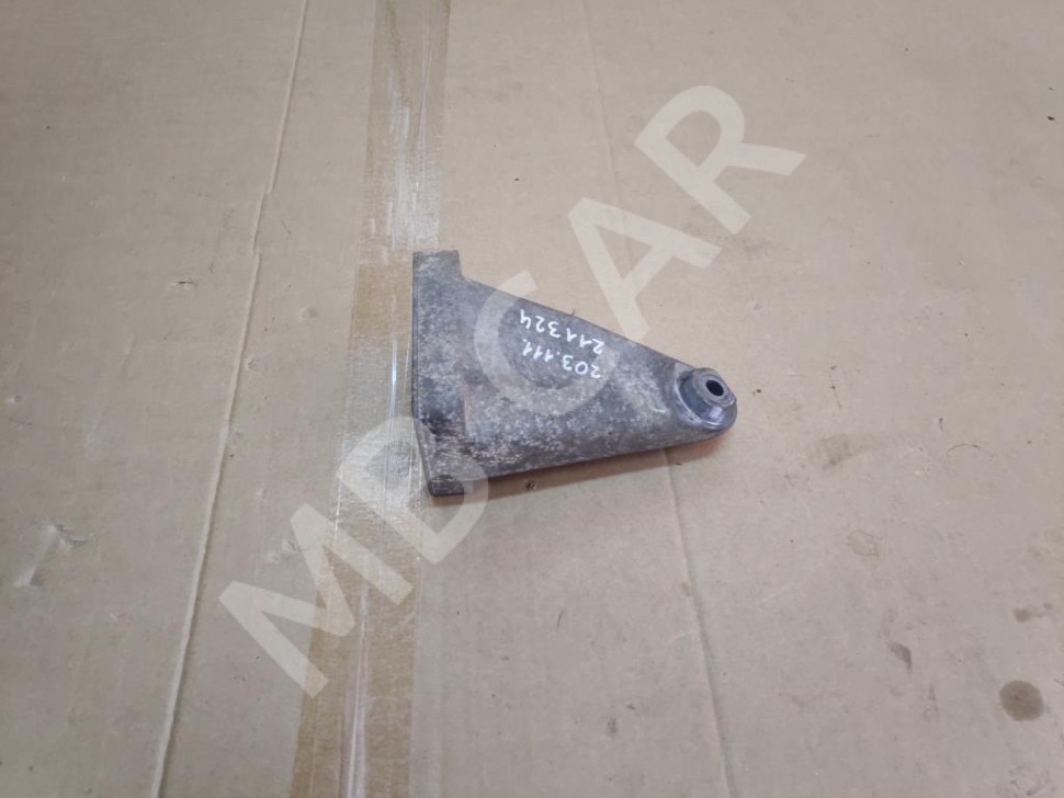 Лапа правая MERCEDES-BENZ C-класс W203/S203/CL203 (2000 - 2004) фото 1 — Разборка Мерседес