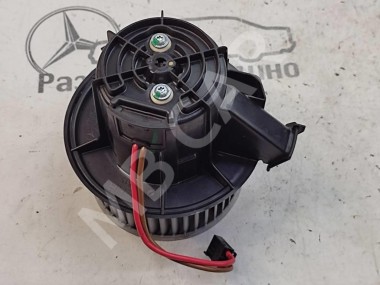 Моторчик печки MERCEDES-BENZ C-класс W204/S204 (2006 - 2011) — Разборка Мерседес