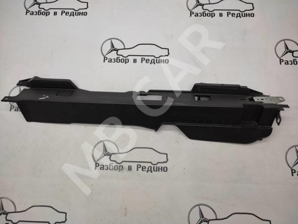Накладка багажника MERCEDES-BENZ M-класс W164 рестайлинг (2008 - 2011) фото 1 — Разборка Мерседес
