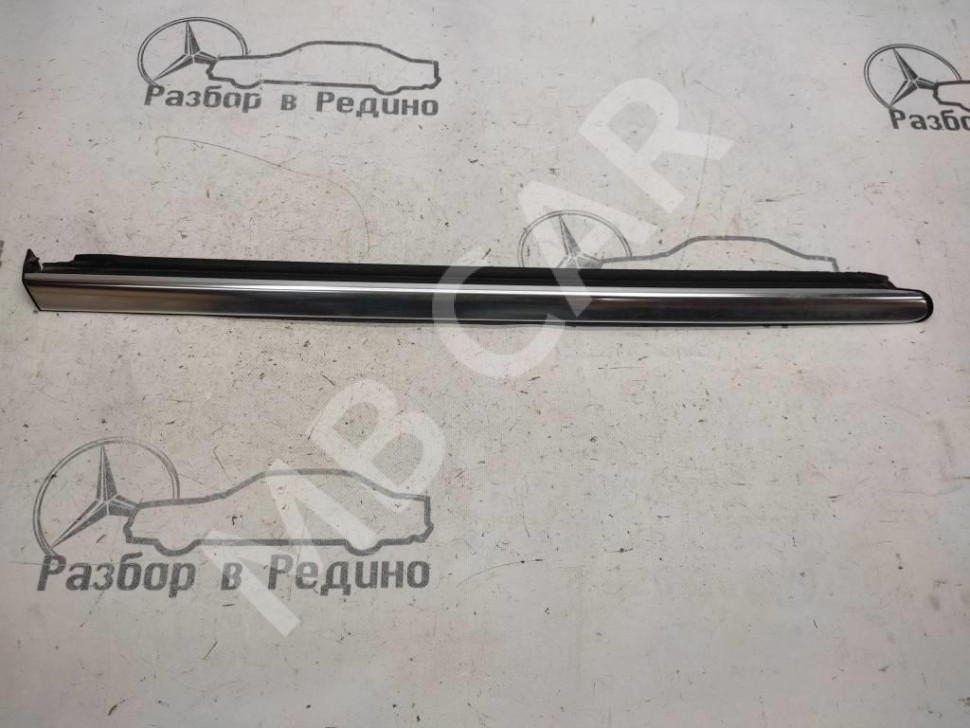 Молдинг заднего стекла MERCEDES-BENZ R-класс W251 (2005 - 2007) фото 1 — Разборка Мерседес