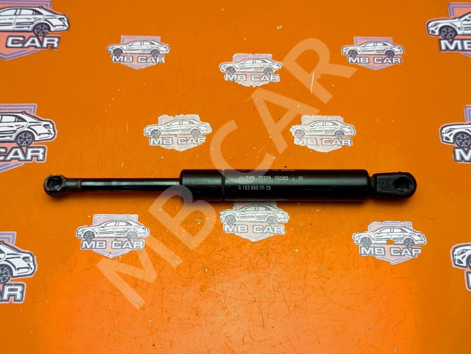 Амортизатор капота MERCEDES-BENZ M-класс W163 рестайлинг (2001 - 2005) фото 1 &mdash; Разборка Мерседес