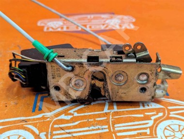 Замок двери передней левой MERCEDES-BENZ Sprinter W901-905 (1995 - 2006) — Разборка Мерседес