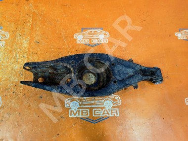 Рычаг задней стойки (лодка) MERCEDES-BENZ E-класс W124/S124/C124/A124 (1984 - 1997) — Разборка Мерседес