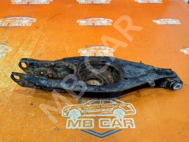 Рычаг задней стойки (лодка) MERCEDES-BENZ E-класс W124/S124/C124/A124 (1984 - 1997) — Разборка Мерседес