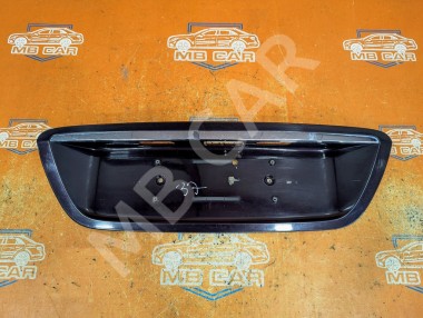 Накладка крышки багажника MERCEDES-BENZ S-класс W220 (1998 - 2005) — Разборка Мерседес