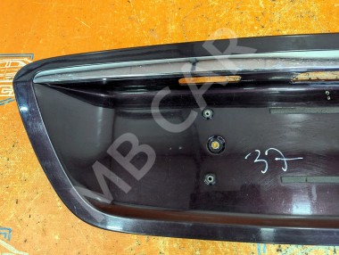 Накладка крышки багажника MERCEDES-BENZ S-класс W220 (1998 - 2005) — Разборка Мерседес