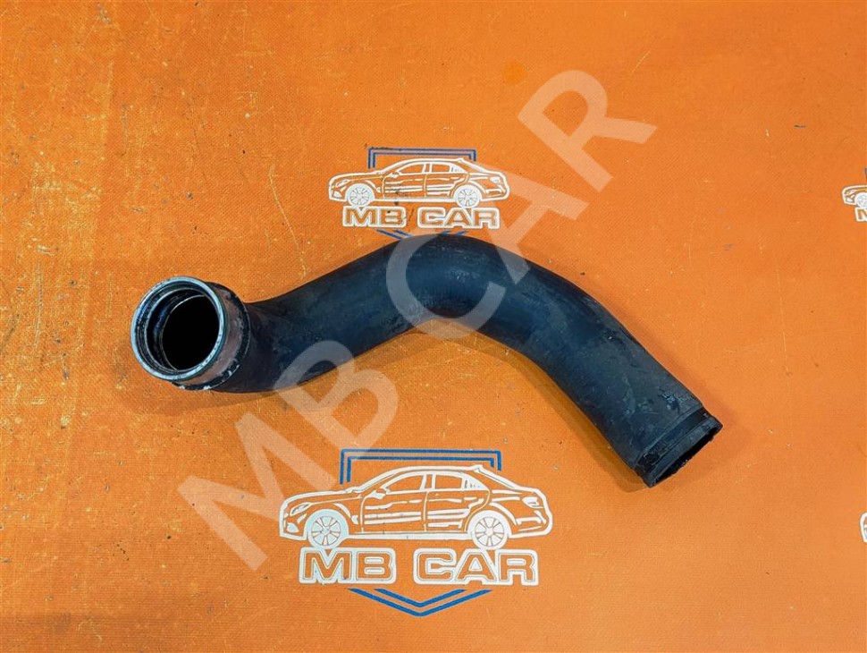 Патрубок интеркулера MERCEDES-BENZ M-класс W164 (2005 - 2008) фото 1 — Разборка Мерседес