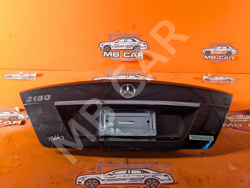 Крышка багажника MERCEDES-BENZ C-класс W204/S204/С204 рестайлинг (2011 - 2015) фото 1 &mdash; Разборка Мерседес