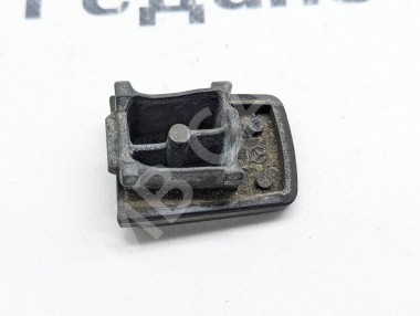 Крышка ручки двери MERCEDES-BENZ W124 W124/S124/C124/A124 (1984 - 1993) — Разборка Мерседес