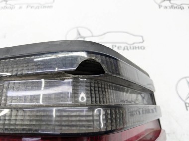 Фонарь задний левый MERCEDES-BENZ W124 W124/S124/C124/A124 (1984 - 1993) &mdash; Разборка Мерседес