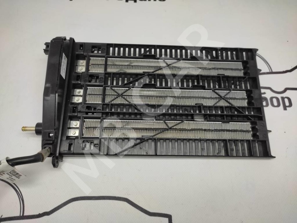 Догреватель печки MERCEDES-BENZ GLC-класс X253 (2015 - 2019) фото 1 — Разборка Мерседес