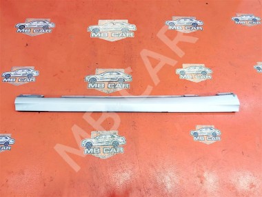 Порог пластиковый правый MERCEDES-BENZ C-класс W204/S204 (2006 - 2011) — Разборка Мерседес