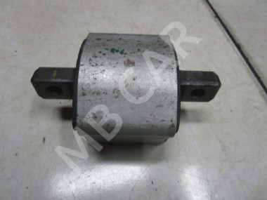 Опора КПП MERCEDES-BENZ C-класс W204/S204 (2006 - 2011) — Разборка Мерседес