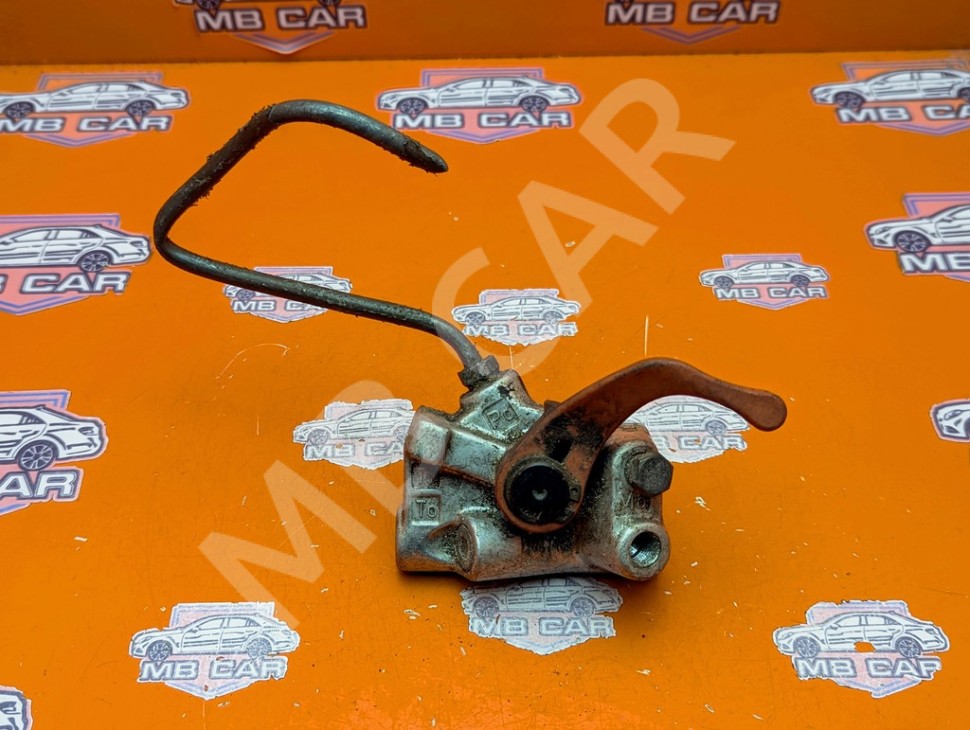 Клапан MERCEDES-BENZ E-класс W124/S124/C124/A124 (1984 - 1997) фото 1 — Разборка Мерседес