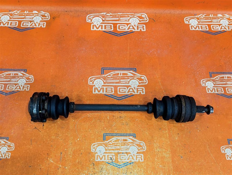 Привод задний MERCEDES-BENZ W124 W124/S124/C124/A124 (1984 - 1993) фото 1 &mdash; Разборка Мерседес