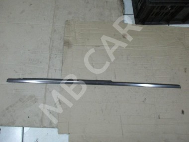 Молдинг стекла двери MERCEDES-BENZ E-класс W211/S211 (2002 - 2006) — Разборка Мерседес