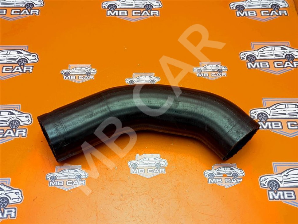 Патрубок интеркулера MERCEDES-BENZ Vito W638 (1996 - 2003) фото 1 &mdash; Разборка Мерседес