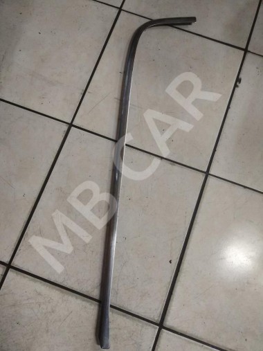 Хром заднего бампера MERCEDES-BENZ W124 W124/S124/C124/A124 (1984 - 1993) — Разборка Мерседес