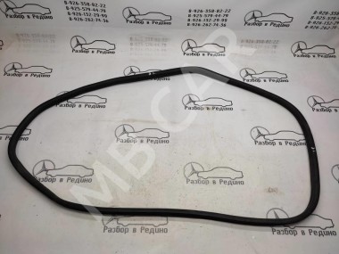 Уплотнитель дверного проема ( на кузове ) MERCEDES-BENZ M-класс W166 (2011 - 2015) — Разборка Мерседес