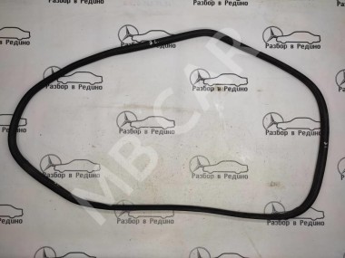 Уплотнитель дверного проема ( на кузове ) MERCEDES-BENZ M-класс W166 (2011 - 2015) — Разборка Мерседес