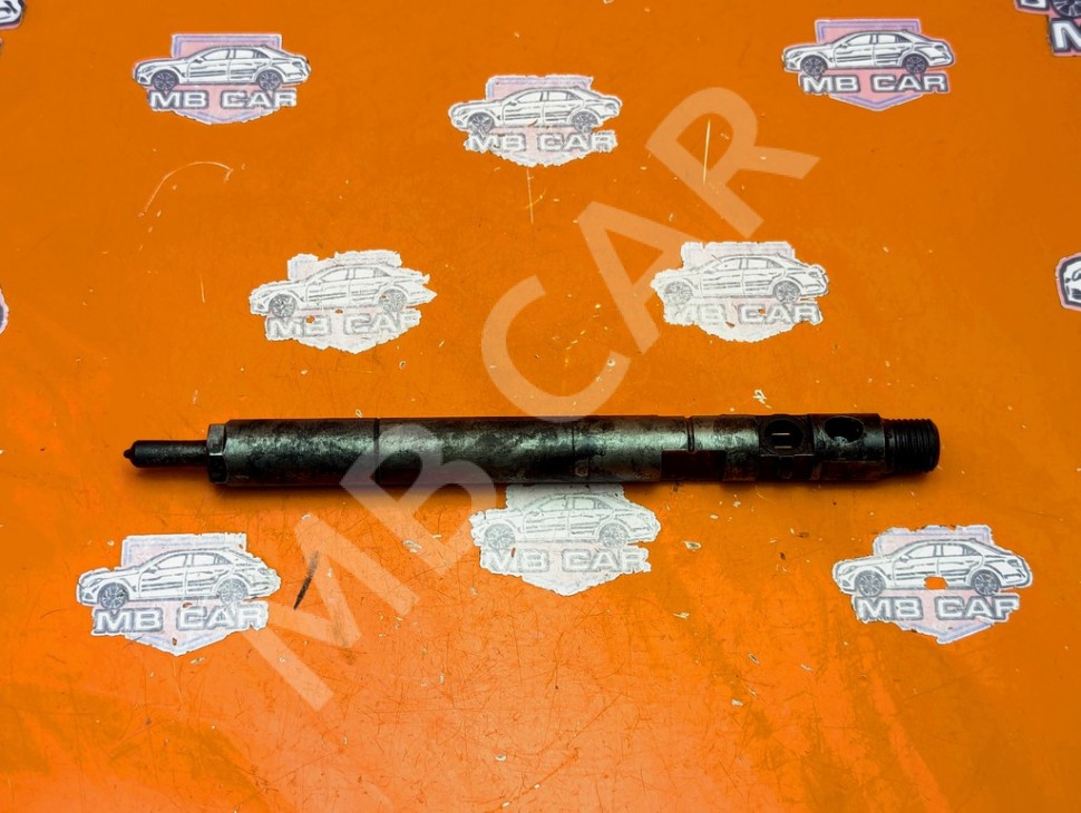 Форсунка ДИЗЕЛЬ MERCEDES-BENZ C-класс W204/S204 (2006 - 2011) фото 1 &mdash; Разборка Мерседес