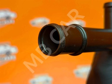 Трубка ОЖ MERCEDES-BENZ S-класс W221 рестайлинг (2009 - 2013) — Разборка Мерседес