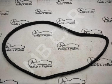 Уплотнитель дверного проема ( на кузове ) MERCEDES-BENZ CLS-класс C218/X218 (2010 - 2014) — Разборка Мерседес