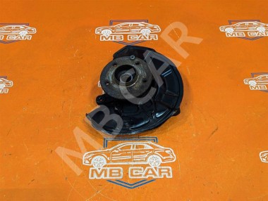 Кулак поворотный передний левый MERCEDES-BENZ C-класс W203/S203/CL203 (2000 - 2004) — Разборка Мерседес