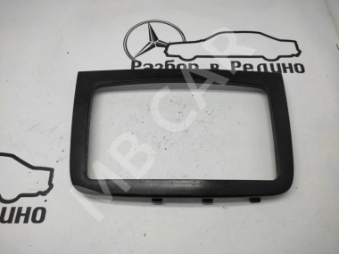 Рамка команда MERCEDES-BENZ V-класс W639 (2003 - 2014) — Разборка Мерседес