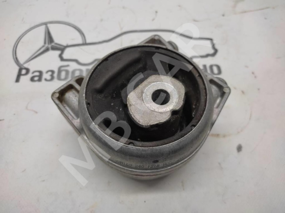 Опора двигателя MERCEDES-BENZ A-класс W169 (2004 - 2008) фото 1 — Разборка Мерседес