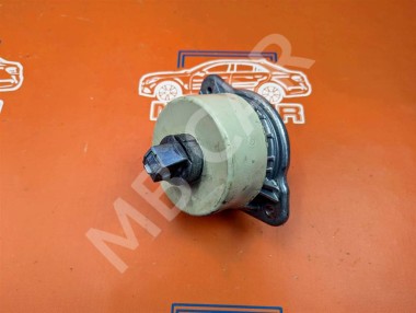 Опора двигателя MERCEDES-BENZ S-класс AMG W222/C217/A217 (2013 - 2017) — Разборка Мерседес