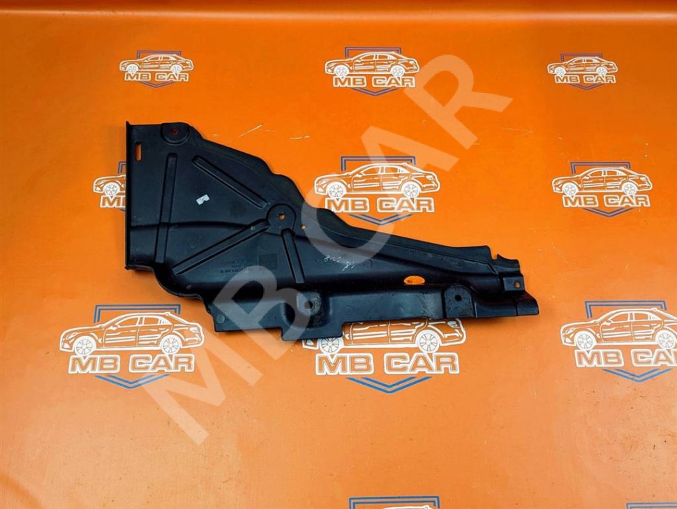 Защита днища MERCEDES-BENZ M-класс W164 рестайлинг (2008 - 2011) фото 1 — Разборка Мерседес