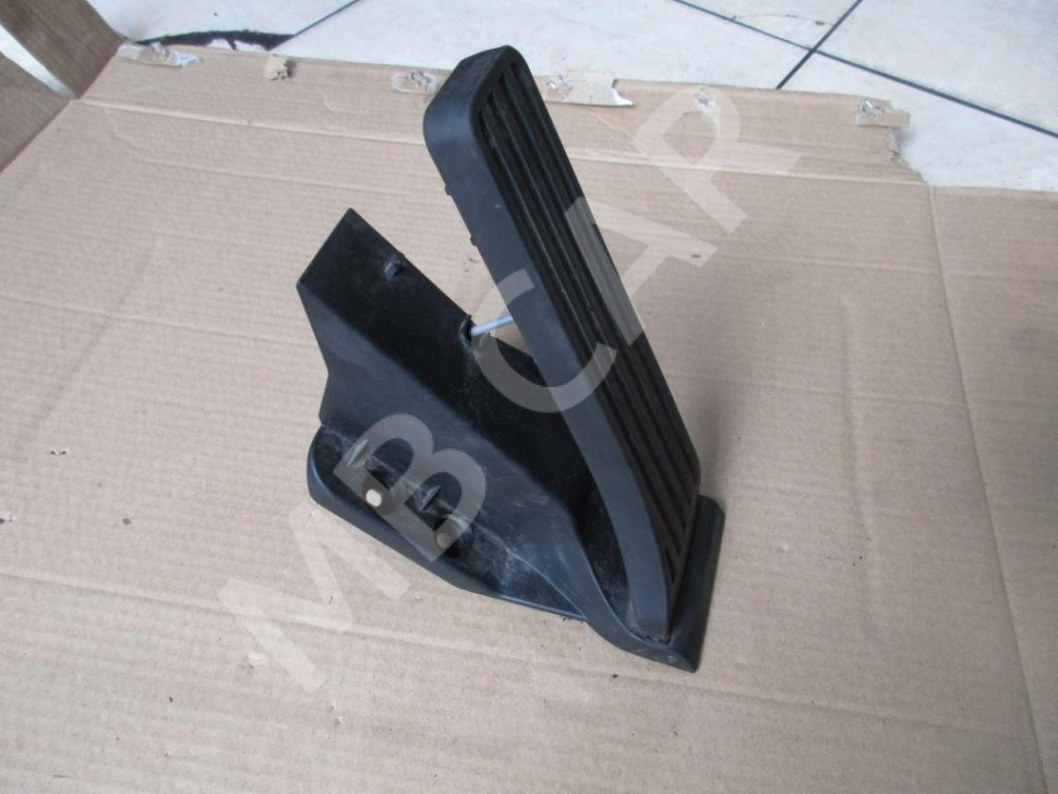 Педаль газа электронная MERCEDES-BENZ C-класс W204/S204 (2006 - 2011) фото 1 — Разборка Мерседес