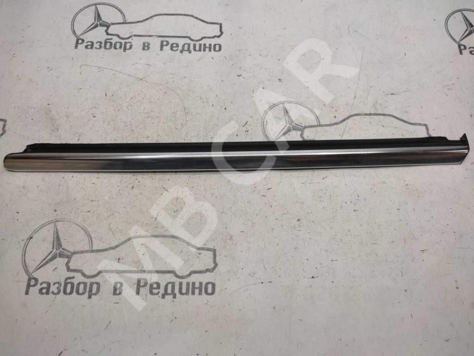Молдинг заднего стекла MERCEDES-BENZ R-класс W251 (2005 - 2007) фото 1 — Разборка Мерседес