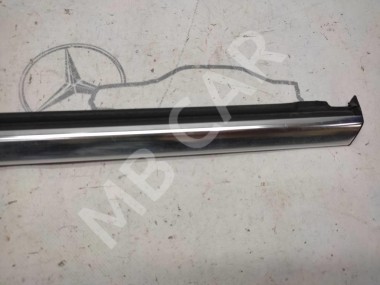 Молдинг заднего стекла MERCEDES-BENZ R-класс W251 (2005 - 2007) — Разборка Мерседес