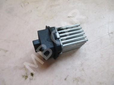 Реле моторчика печки MERCEDES-BENZ C-класс W204/S204 (2006 - 2011) — Разборка Мерседес