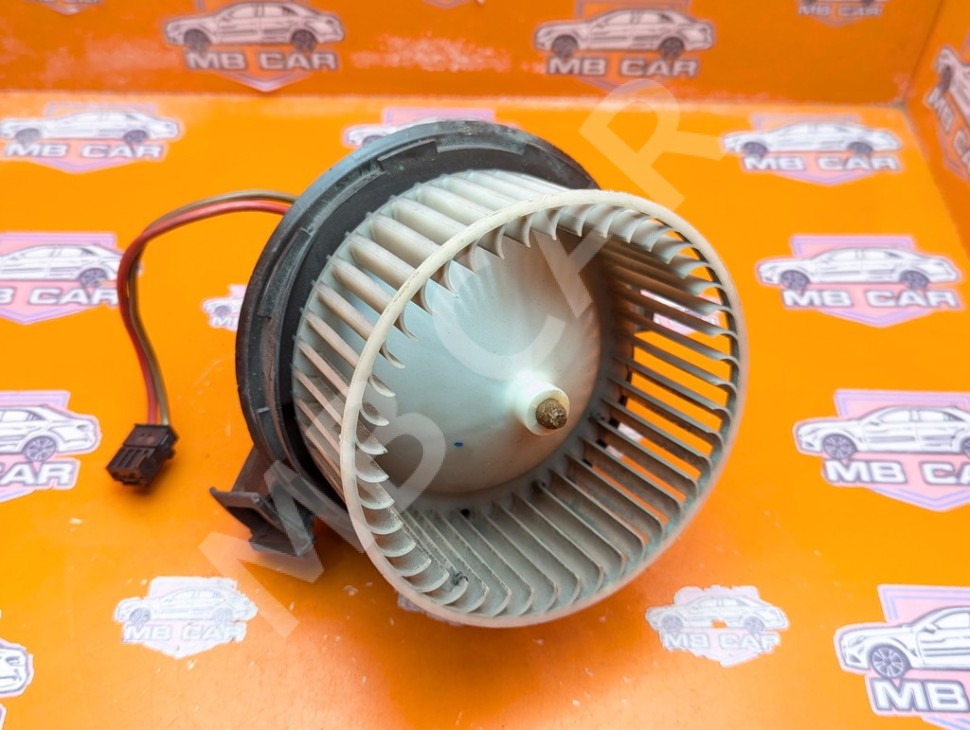 Моторчик отопителя MERCEDES-BENZ GLK-класс X204 (2008 - 2012) фото 1 &mdash; Разборка Мерседес