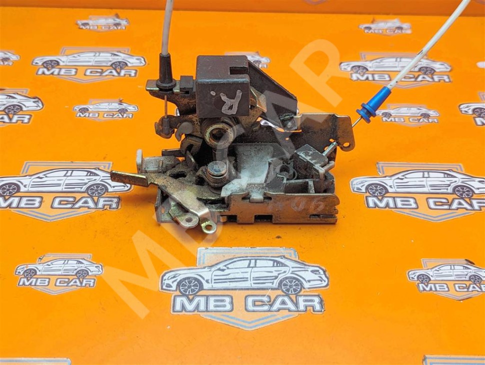 Замок двери передней правой MERCEDES-BENZ Sprinter w904 фото 1 — Разборка Мерседес