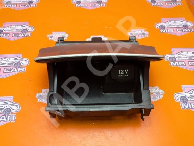 Пепельница MERCEDES-BENZ C-класс W203/S203/CL203 (2000 - 2004) &mdash; Разборка Мерседес